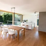 B6 - Moderne Architektenvilla Fuer 2-6 Personen,
