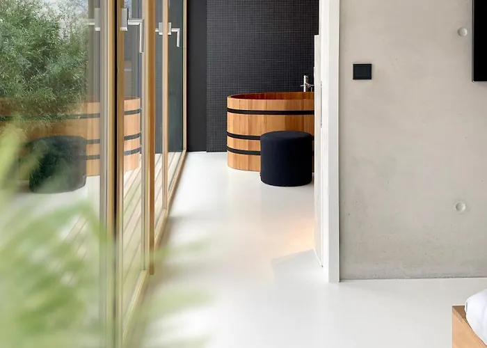B6 - Moderne Architektenvilla Fuer 2-6 Personen, Prázdninový dům *